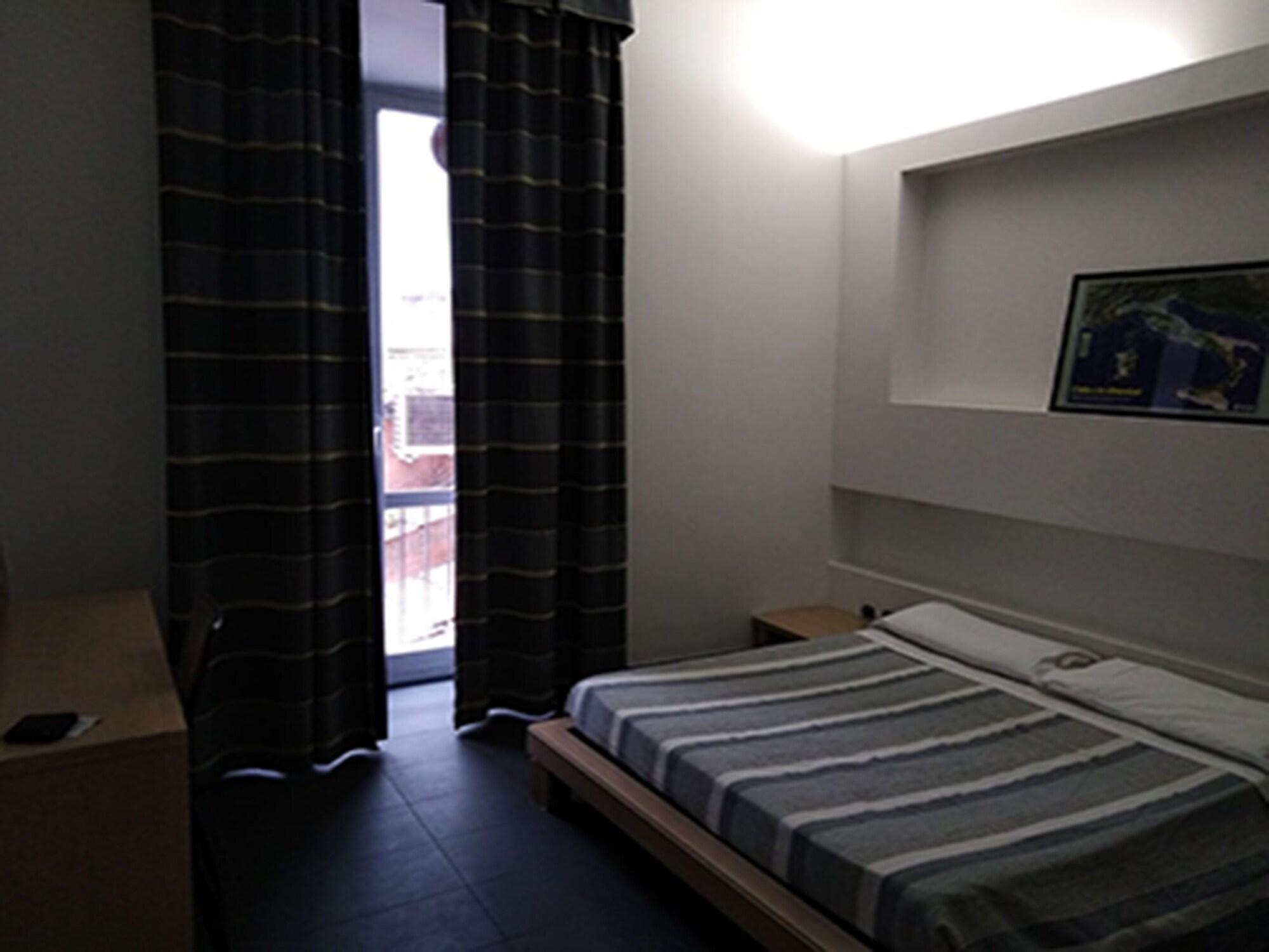 Hostal M&j Place Roma