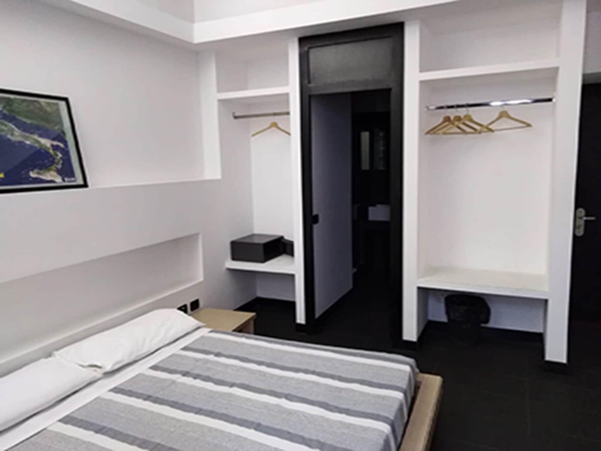 Hostal M&j Place Roma