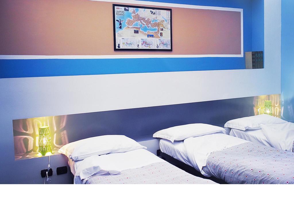 Hostal M&j Place *
